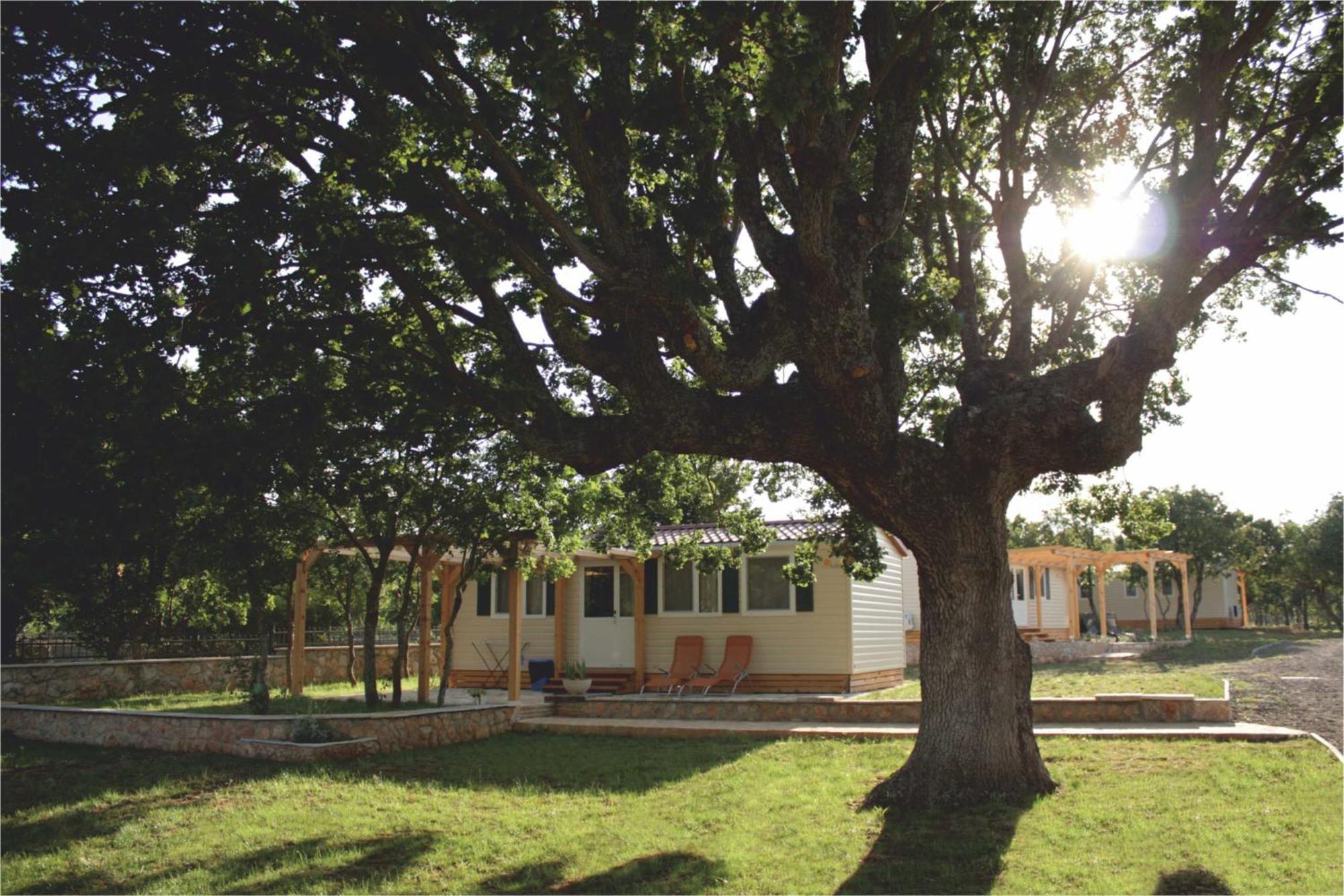 Micanovi Dvori Mobile Home Village Zrmanja Obrovac Dış mekan fotoğraf