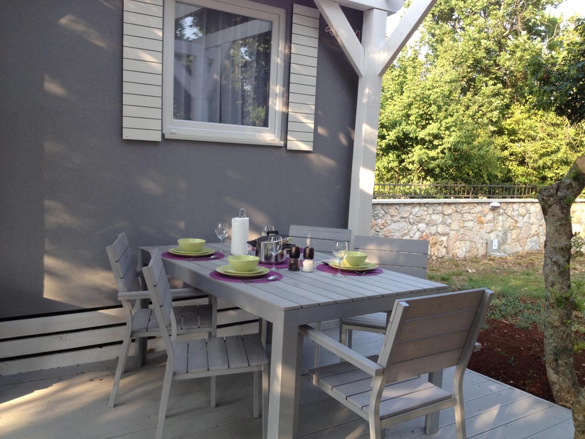 Micanovi Dvori Mobile Home Village Zrmanja Obrovac Oda fotoğraf
