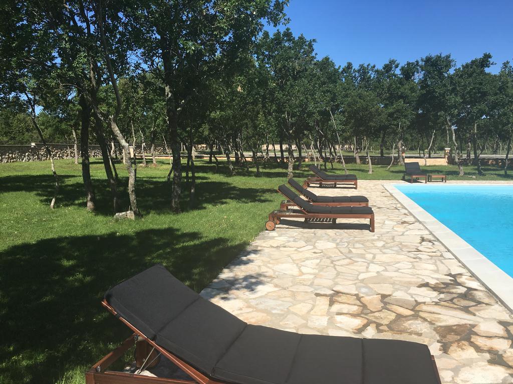 Micanovi Dvori Mobile Home Village Zrmanja Obrovac Dış mekan fotoğraf