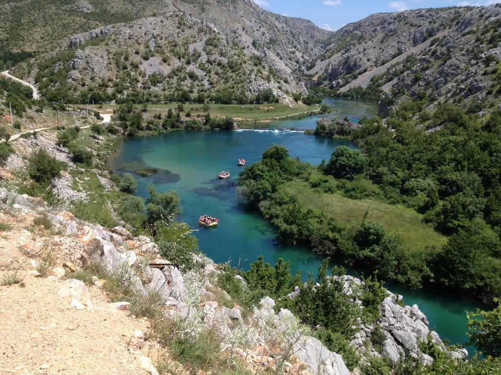 Micanovi Dvori Mobile Home Village Zrmanja Obrovac Dış mekan fotoğraf