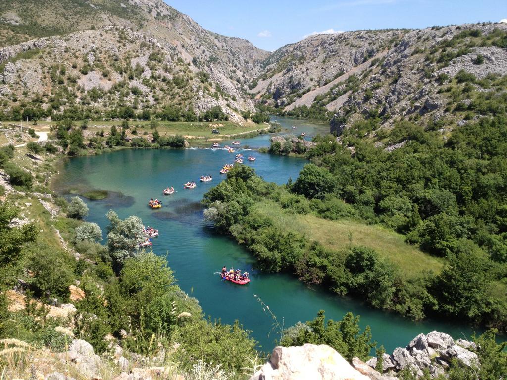 Micanovi Dvori Mobile Home Village Zrmanja Obrovac Dış mekan fotoğraf